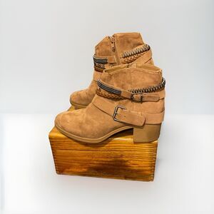 Divided H&M Ankle‎ Boots 855900 Faux Suede Womens 9.5 Western Buckle